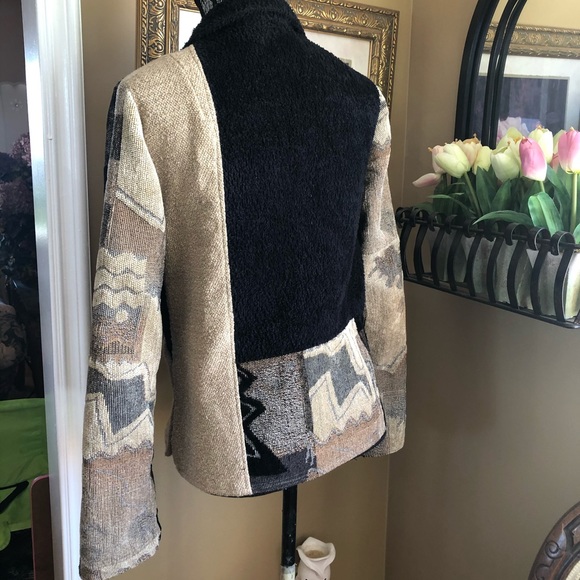 Villa Factory | XS - Picture 3 of 4